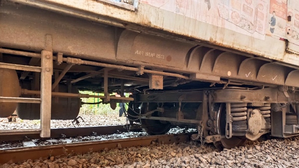 Mumbai Local Train Services News