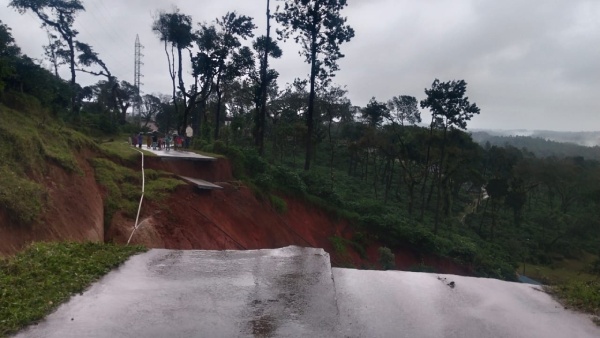 Landslide Swallows Sakleshpur Road