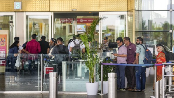 Mumbai Flights Diverted