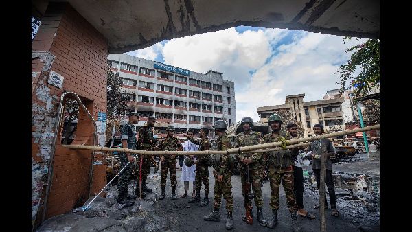 US Backs Yunus in Bangladesh Transition