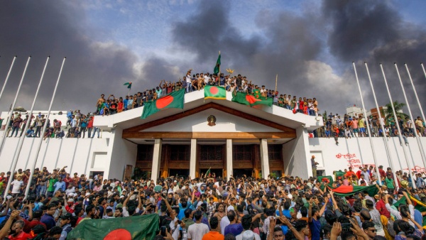 Centre Sets Up Panel To Monitor Situation Of Indians Minority Groups In Bangladesh