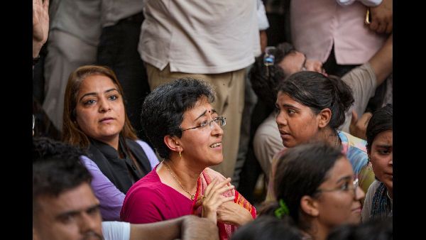 Aspirants Elect Talks Delegation