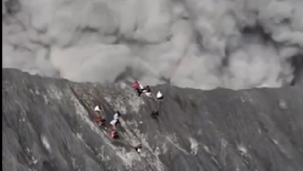 WATCH Viral Video Indonesian Volcano Mount Dukono Explodes Hikers Panic