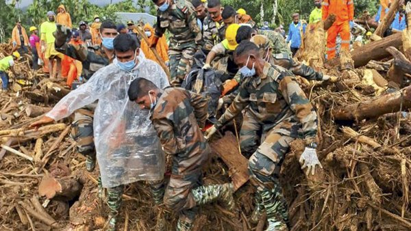 Kerala Landslides Fifth Day Of Rescue Efforts Begins As Death Toll Reaches 308