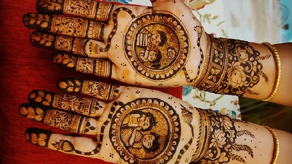 Stylish Mehndi Designs For Rakhi