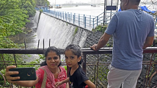 Mumbai Lakes Water Level Today