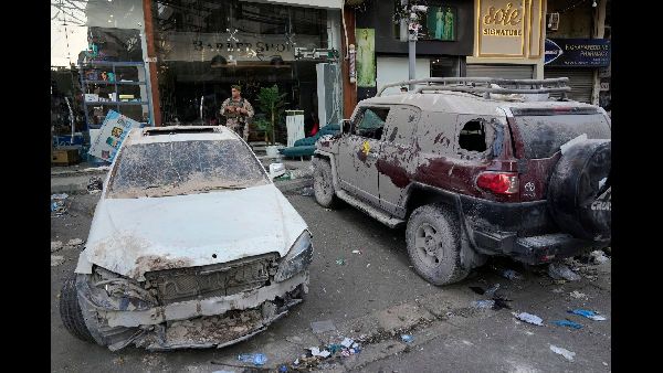 US Troops Hurt in Iraq Base Attack