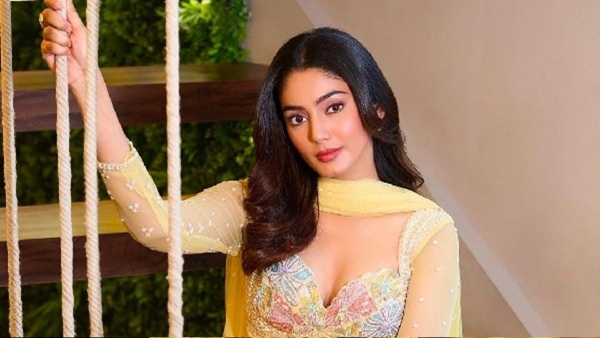 Sana Makbul
