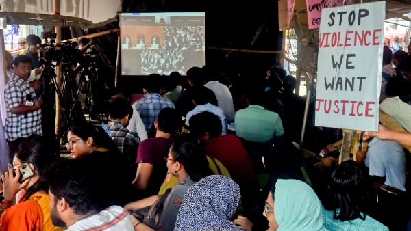 SC Slams 36-Hour Shifts For Doctors As Inhuman Seeks Quick Fix