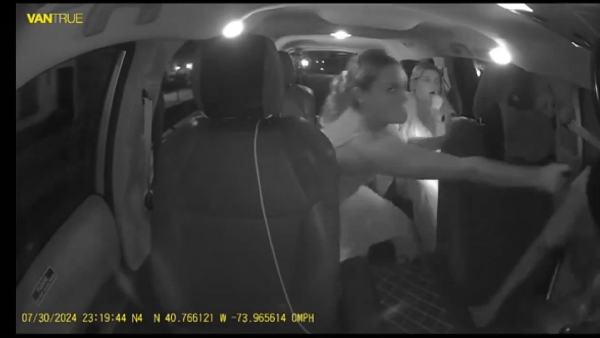 Passenger Assaulting Uber Driver