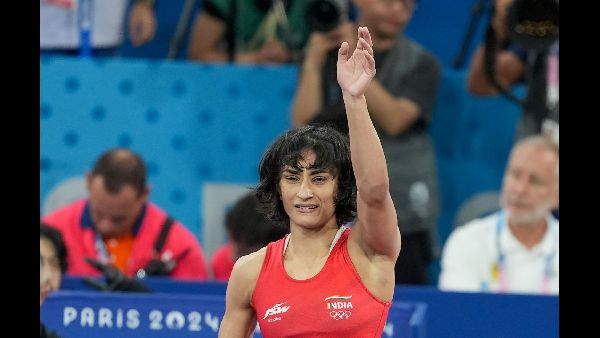 Phogat Enters Olympic Wrestling Finals