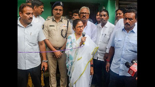 Doctors Demand Faster Rape-Murder Probe