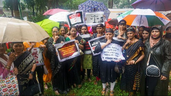 Claims of Police Encounter in Badlapur Case