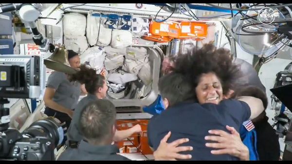 Boeing May Lay Off Staff Amid Strike