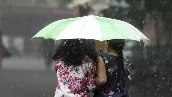 Tamil Nadu Weather Chennai To Get Moderate Rains 18 Districts On Yellow Alert Today