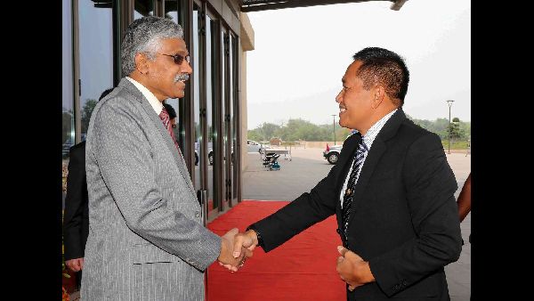 Cyprus-US Defence Pact Signed