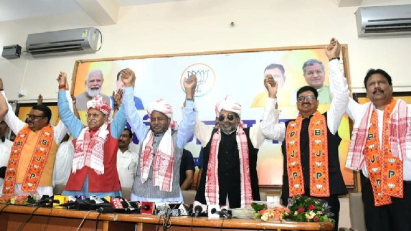 Independent MLA Amit Yadav Ex-legislator JP Verma Join BJP