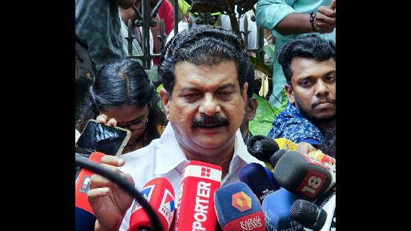 Anvar Seeks Probe into Kerala CM Allegations