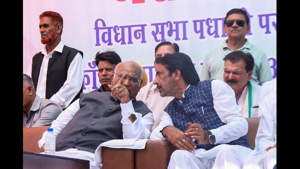 Kharge Suffers Health Scare at Rally