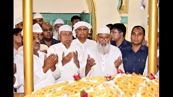 Palestine-Like Flag Stops Event