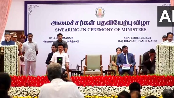 Tamil Nadu Cabinet Reshuffle - LIVE Updates  Senthil Balaji  Others Take Oath As Ministers