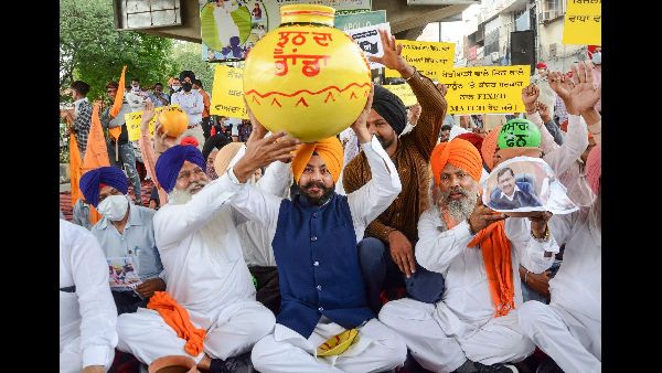 Delhi Power Tariff Update Delayed