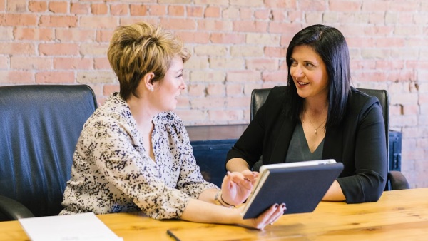 Do You Have Queen Bee Syndrome