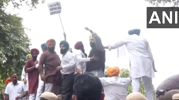 BJP Sikh Workers Protest
