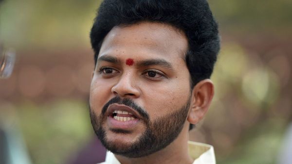 DGCA to Investigate Hydraulic Failure on AI Express Flight Civil Aviation Ministry