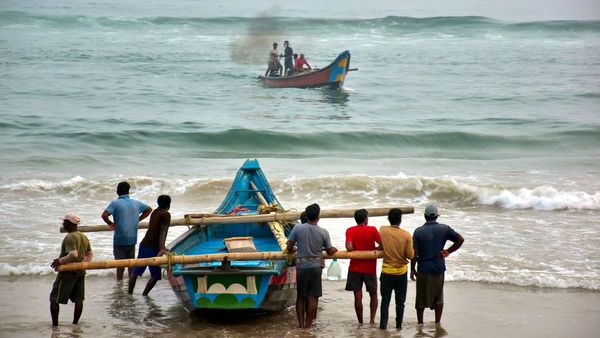 Cyclone Dana Updates Odisha Bengal Brace For Landfall On Oct 25