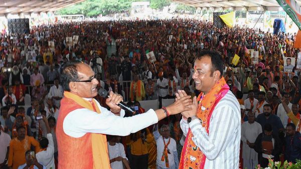 Jharkhand Elections BJP And JMM Amplify Campaigns As Voting Nears