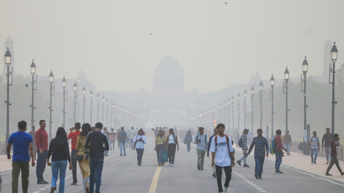 Delhi Chokes Smog Engulfs City As Air Quality Deteriorates To 'Poor