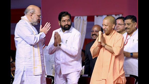 Shinde Offers Prayers at Kamakhya Temple