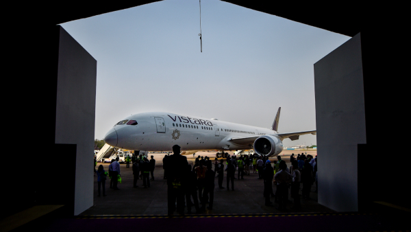 A Vistara Boeing 787-9 Dreamliner