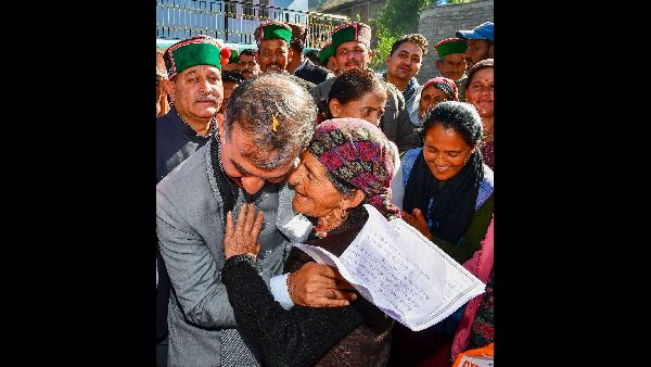 CM Sukhu Promises Support for Medical Colleges CM Sukhu Promises Support for Medical Colleges