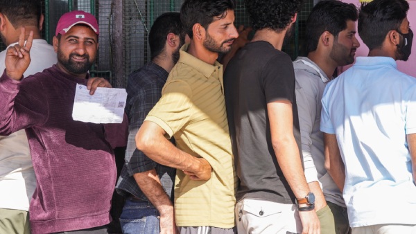 Kashmir See Surge In Polling Trends