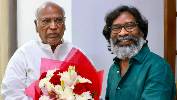 Congress President Mallikarjun Kharge with Jharkhand Chief Minister Hemant Soren during a meeting in New Delhi Wednesday Oct 9 2024