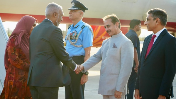 Maldives President Muizzu His Wife Arrive In India
