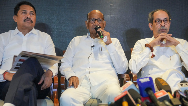 NCP SP Chief Sharad Pawar with Shiv Sena UBT Chief Uddhav Thackeray and Maharashtra Congress President Nana Patole during the Maha Vikas Aghadhi press conference in Mumbai Sunday Oct 13 2024