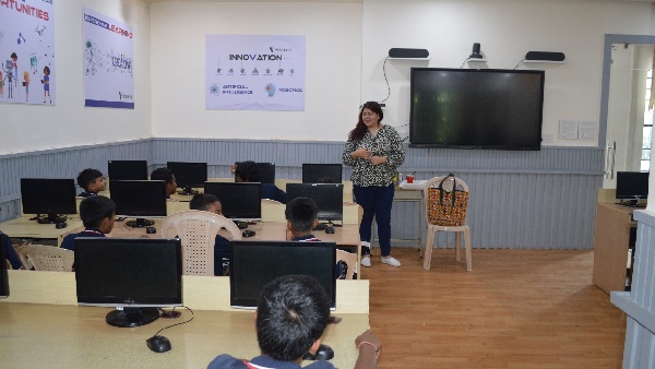 ODM Sapphire Global School Hosts Inaugural Global Educator Weeks Welcomes Guests from Uganda and Argentina ODM Sapphire Global School Hosts Inaugural Global Educator Weeks Welcomes Guests from Uganda and Argentina