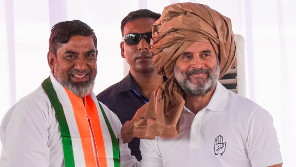 Congress leader Rahul Gandhi being felicitated by party candidate from Nuh constituency Aftab Ahmed during the party s public meeting Haryana Vijay Sankalp Jansabha ahead of Assembly polls in Nuh Haryana Thursday Oct 3 2024
