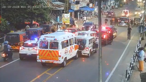 Video of Kerala CM Pinarayi Vijayan s Convoy Accident Goes Viral