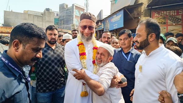 Is AIMIM Really Playing Spoilsport For Secular Parties By Dividing Muslim Votes