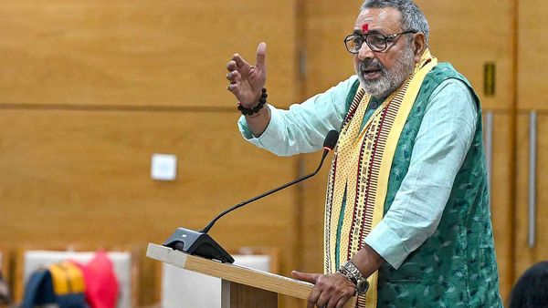 Jharkhand CM Hemant Soren Wants To Turn Ranchi Into Karachi Giriraj Singh