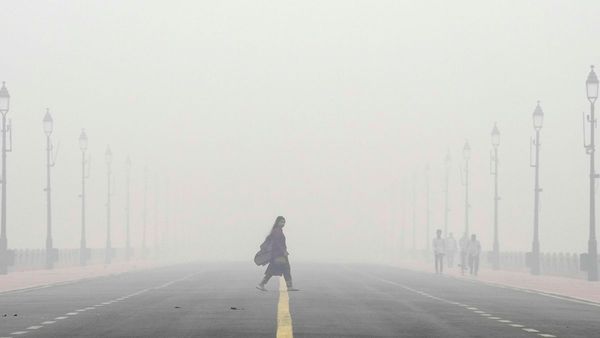 Air Pollution Delhi s AQI Remains In Very Poor Category