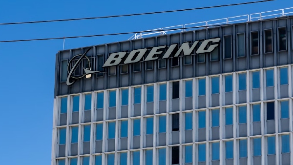 Boeing To Cut 10 Of Workforce Affecting 17 000 Employees In Streamlining Effort