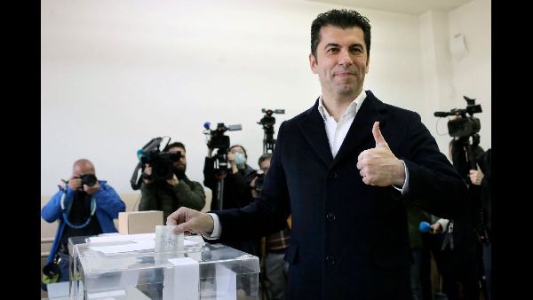 Trial of Bulgarians Accused of Spying Begins Trial of Bulgarians Accused of Spying Begins