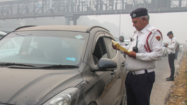 SC Slams Delhi s GRAP-4 Implementation