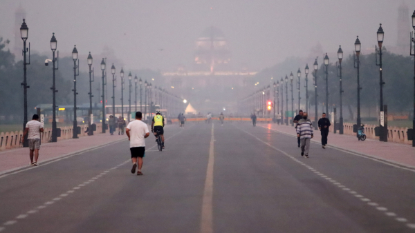 People jog at Kartavya Path as air quality continues to remain poor in New Delhi early Saturday morning Nov 2 2024