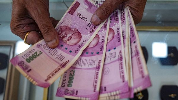 Rupee Falls To All-Time Low Of 84 37 Against US Dollar